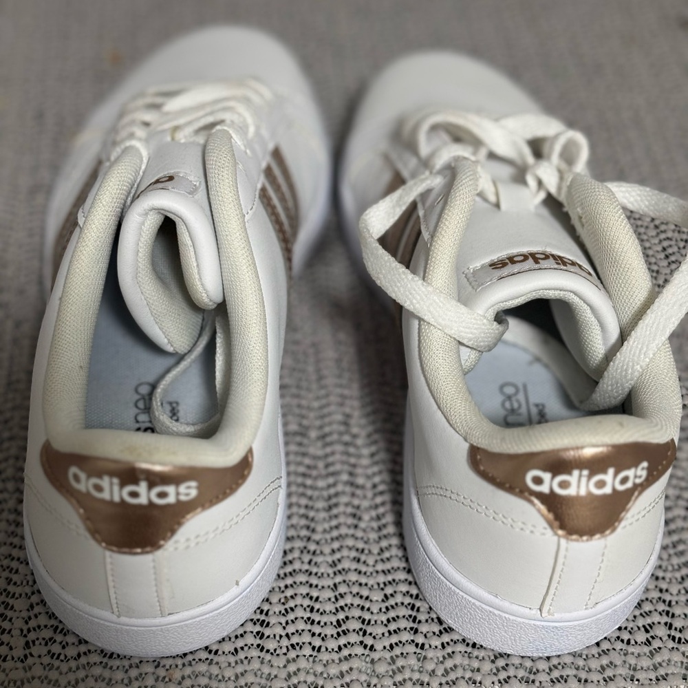 Adidas Neo Tennis Shoe